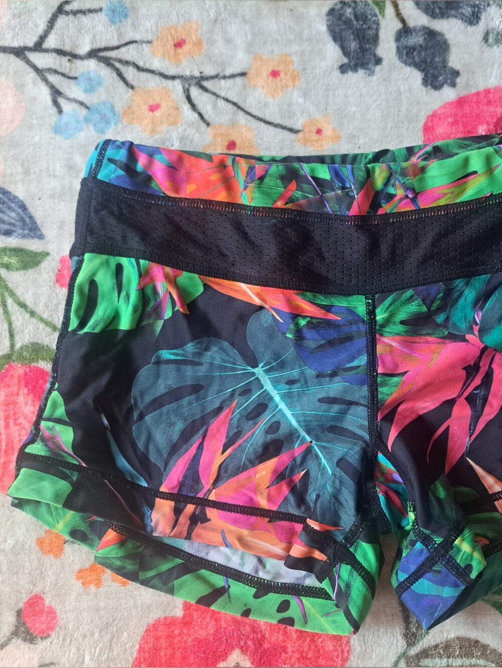 Women's Tropical Print Athletic Shorts - Black and Multicolor